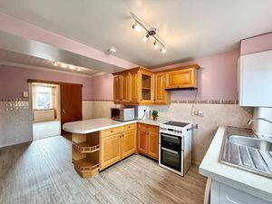 Photo 2- click for photo gallery